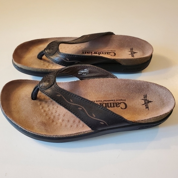 Cambrian Flip Flop Sandals cork footbed size 9.5 - Picture 1 of 6